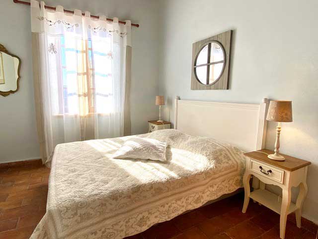 Bedroom Lacoste @ La Bastide de Roussillon